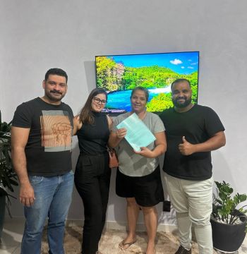Mais uma Familiar feliz, Flor do cerrado,