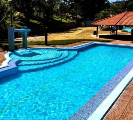 Piscinas Adulto e infantil Aguas da Serra Hidrolândia