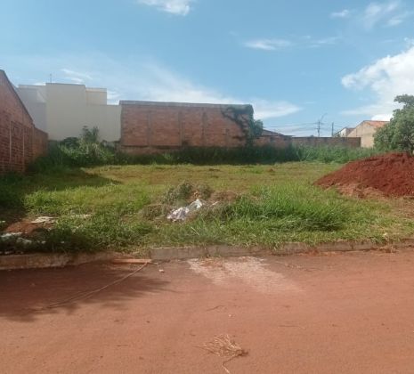 Lote a venda no Senador canedo